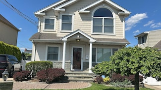 850 First Ave, Franklin Square, NY 11010
