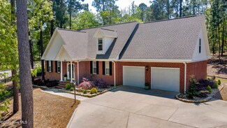 650 Elk Rd, Southern Pines, NC 28387
