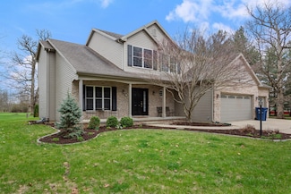 7 Sangamon Bluffs Rd, Mansfield, IL 61854