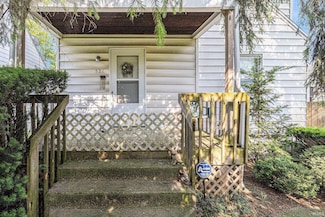 521 S Sheridan St, South Bend, IN 46619