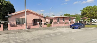 890 E 28th St, Hialeah, FL 33013