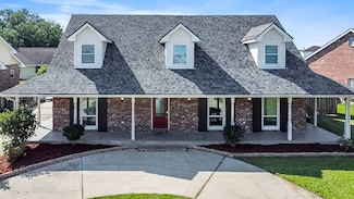 3404 Lake Lynn Dr, Gretna, LA 70056