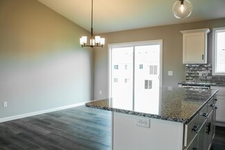 4725 5th St NE, St. Cloud, MN 56304