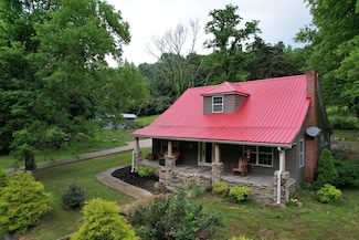 1650 E Beaverdam Rd, Centerville, TN 37033