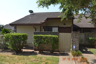 12674 Newbrook Dr, Houston, TX 77072