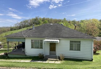 461 Matheny Hill Rd, Enterprise, WV 26568