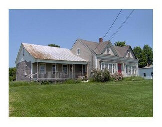 320 Main St, Canaan, ME 04924