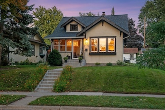 3730 Vincent Ave N, Minneapolis, MN 55412