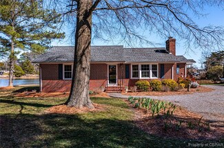 2999 Little Bay Rd, White Stone, VA 22578
