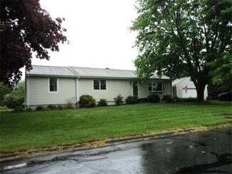 98 Long Rd, Fairhaven, MA 02719