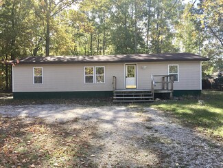 9370 Merle Dr, Crystal, MI 48818