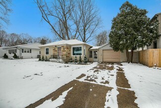 304 Plum St, Wayland, MI 49348