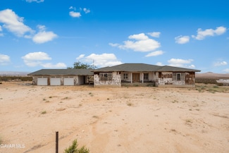 10355 Ridge Blvd, California City, CA 93505
