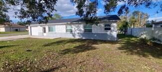 35 N Lakeshore Dr, Lake Wales, FL 33859