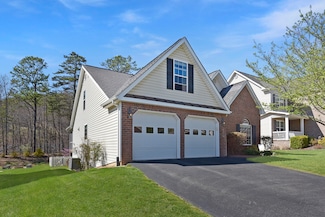 4314 Faircrest Ln, Roanoke, VA 24018