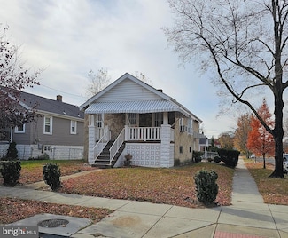 1216 42nd Place NE, Washington, DC 20019