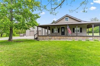 4181 S Double Or Nothing Rd, Scottsburg, IN 47170