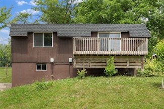 22101 Pleasant Dr, Marion, IA 52302