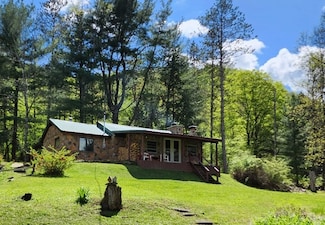 6163 Rich Valley Rd, Emporium, PA 15834