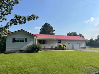 5651 Wenonah St, Gadsden, AL 35903