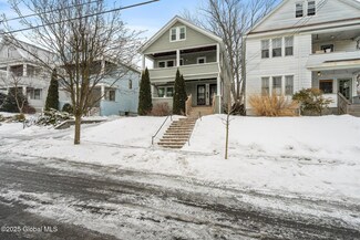 40 Pinewood Ave, Albany, NY 12208