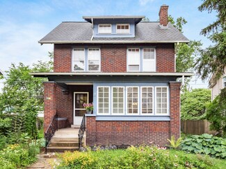 77 Crestview Rd, Columbus, OH 43202