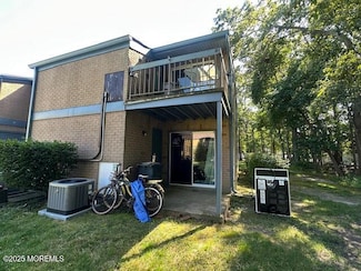 47 Newport Ct Unit 6, Brick, NJ 08724