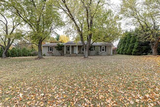 2613 Country Haven Dr, Thompsons Station, TN 37179