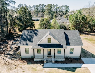1616 Lindstedt Ln, Holly Hill, SC 29059