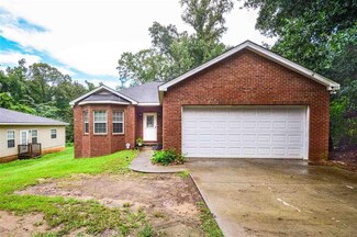 2398 Monday Rd, Tallahassee, FL 32301