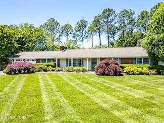 8145 Hayden Dr, Knoxville, TN 37919