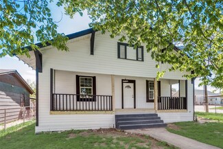 2523 NW 25th St, Fort Worth, TX 76106