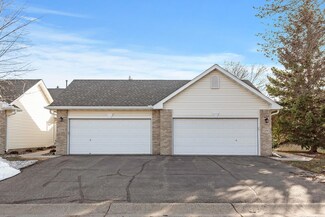 7292 Bordner Dr, Inver Grove Heights, MN 55076