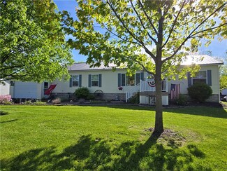 3452 Thorpe Dr Unit 53, Geneseo, NY 14454