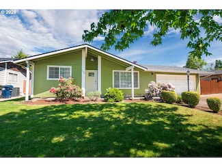 1735 Rainbow Dr, Springfield, OR 97477