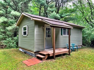 5313 11 Mile Rd, Remus, MI 49340
