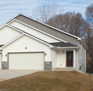 1144 1st St, Saint Paul Park, MN 55071