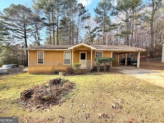 7118 Pineneedle Dr SW, Covington, GA 30014