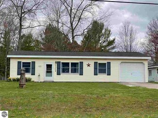 4548 E Cedar Lake Dr, Greenbush, MI 48738