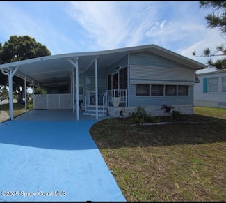 701 Gladiolus Dr, Sebastian, FL 32976