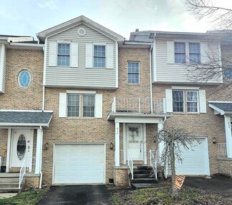 932 Ashton Place, Morgantown, WV 26508