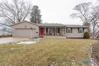 3008 Maeterlinck Ave, Toledo, OH 43614