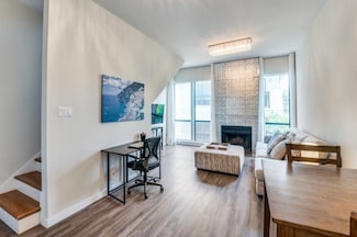 3907 Throckmorton St Unit 4, Dallas, TX 75219