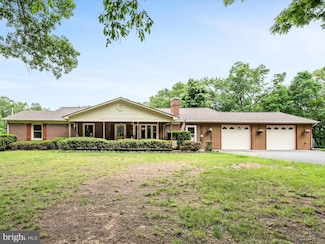281 Light Rd, Winchester, VA 22603