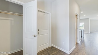 307 White Pine Dr, Lafayette, LA 70501