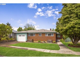 2309 NE Morgan St, Portland, OR 97211