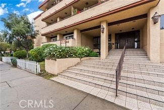 5412 Lindley Ave Unit 110, Encino, CA 91316