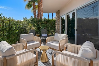 500 W Arenas Rd Unit 10, Palm Springs, CA 92262