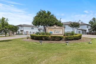 444 Water's Edge Dr Unit 720, Lake Dallas, TX 75065