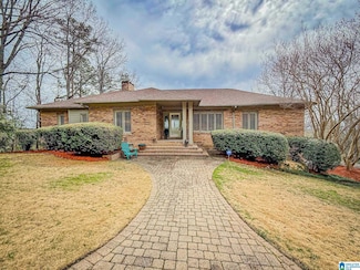 357 Vesclub Dr, Vestavia, AL 35216